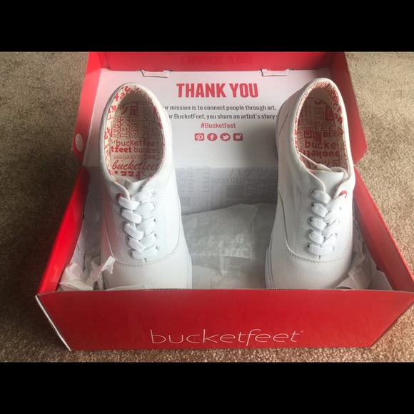 Men’s Bucketfeet Basic Lace Up White size 9 - Picture 3 of 5